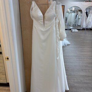 Essense of Australia D3987 SZ 8